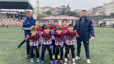 BİLECİK FUTBOL AKADEMİ U-11 FUTBOL TAKIMI KATILDIKLARI İLK TURNUVADA GÖZ