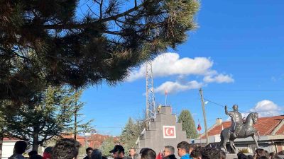 BİLECİK'İN PAZARYERİ İLÇESİNDE, SARIKAMIŞ ŞEHİTLERİ İÇİN 7'DEN 70'E HER KESİM