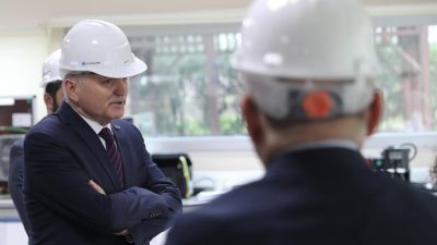 DÜZCE'NİN İHRACAT HACMİ 2023 YILINA KIYASLA YÜZDE 6,3 ORANINDA ARTARAK