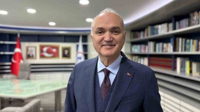 DÜZCE BELEDİYE BAŞKANI DR. FARUK ÖZLÜ, GEÇTİĞİMİZ GÜNLERDE SOSYAL MEDYA