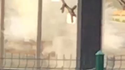 DÜZCE’DE DURAKTA UNUTULAN ÇANTA POLİS BOMBA İMHA EKİPLERİNCE KONTROLLÜ OLARAK