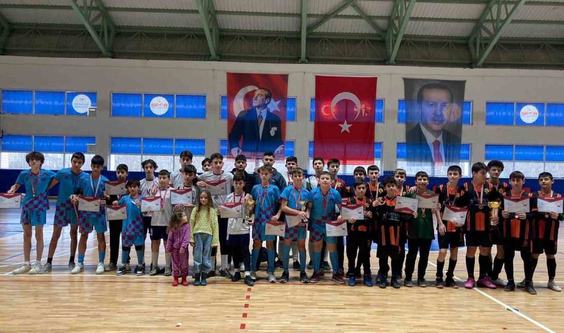 DÜZCE’DE OKUL SPORLARI YILDIZ