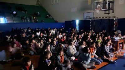 DÜZCE'DE ENERJİ TASSARUFUNA DİKKAT ÇEKMEK AMACI İLE SPORCULAR FİLM GECESİNDE