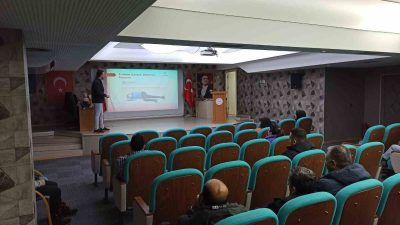 DÜZCE SAĞLIK MÜDÜRLÜĞÜ TARAFINDAN İL AMBULANS SERVİSİ BAŞHEKİMLİĞİNDE GÖREVLİ EĞİTMENLER