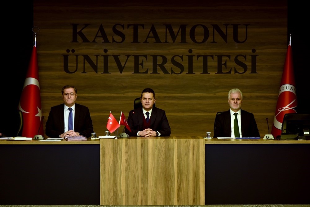 KASTAMONU ÜNİVERSİTESİ SENATOSU, 2025 YILININ İLK TOPLANTISINI GERÇEKLEŞTİRDİ. TOPLANTIDA KONUŞAN