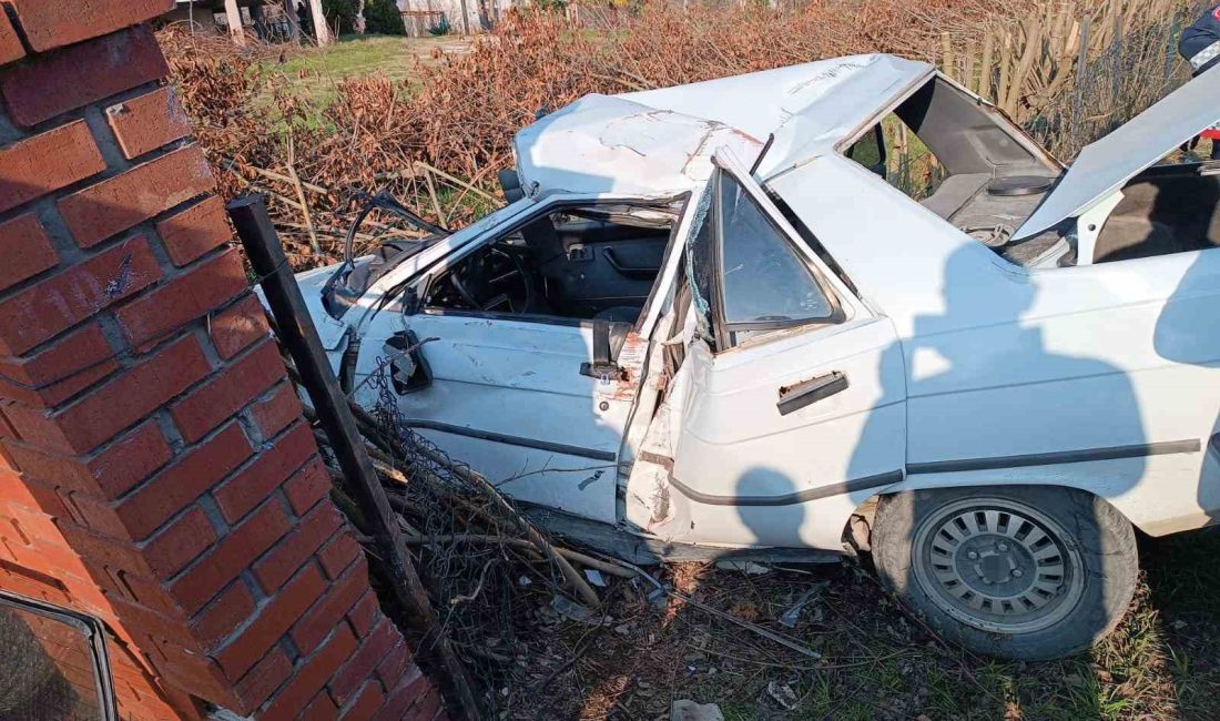 SAKARYA’NIN AKYAZI İLÇESİNDE SÜRÜCÜSÜNÜN