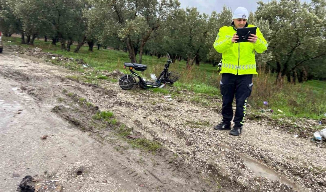 SAKARYA’NIN GEYVE İLÇESİNDE OTOMOBİL