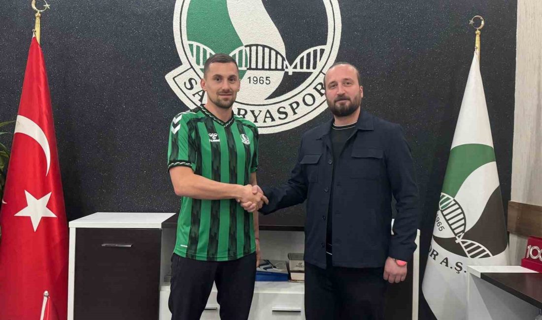 SAKARYASPOR, 34 YAŞINDAKİ ORTA