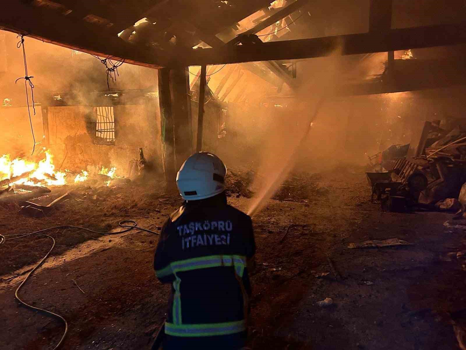 TAŞKÖPRÜ BELEDİYESİ EKİPLERİ 2024 YILINDA 204 OLAYA MÜDAHALE ETTİ, OLAYLARDA