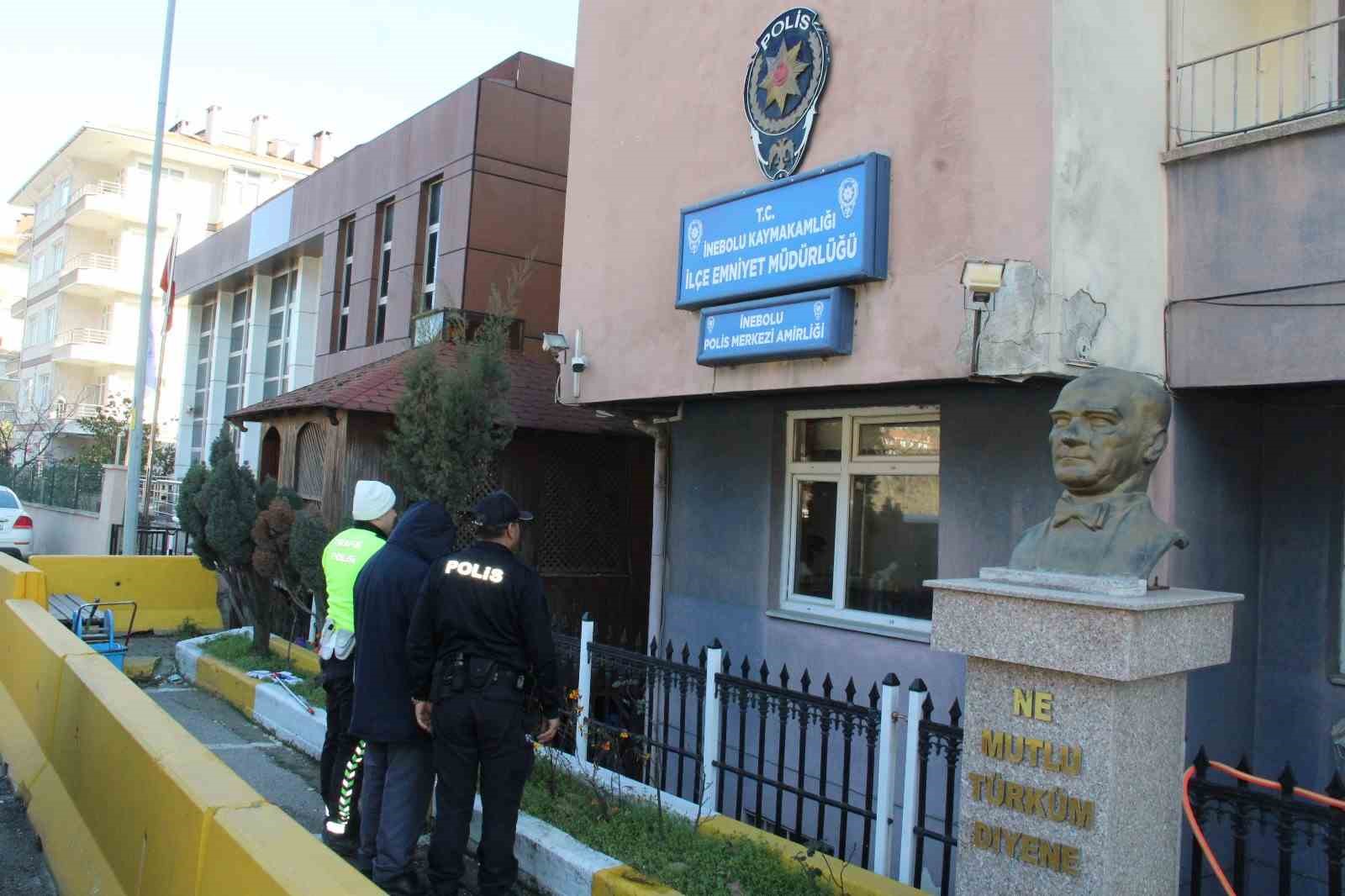 KASTAMONU’NUN İNEBOLU İLÇESİNDE KENDİSİNİ POLİS VE SAVCI OLARAK TANITAN ŞAHISLARA