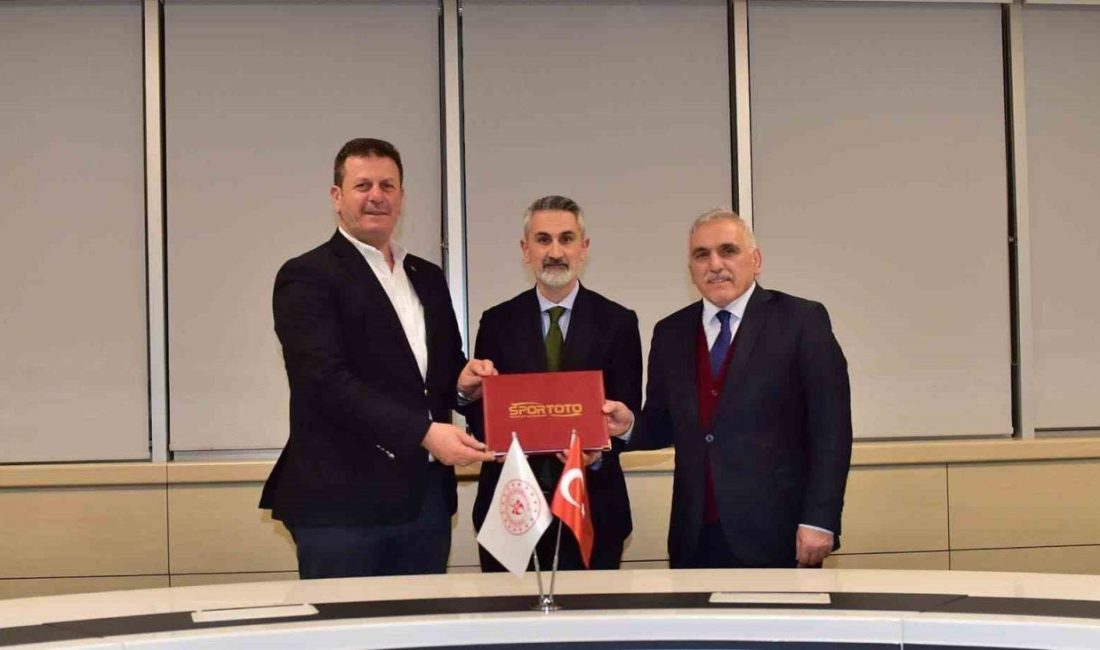 Akyazı’da Gençlik ve Spor Bakanlığı’nın destekleriyle 4 mahallede yapılacak olan