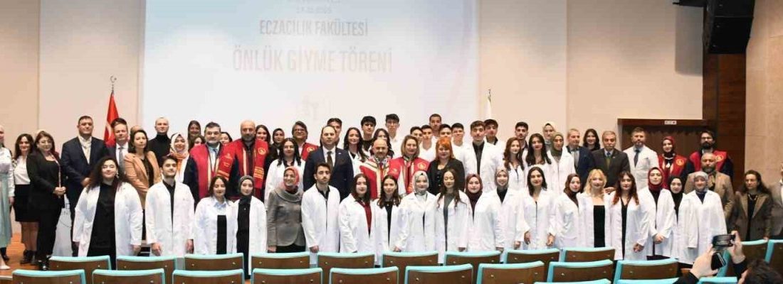 Düzce Üniversitesi Eczacılık Fakültesi tarafından düzenlenen 2024-2025 Eğitim Öğretim Yılı