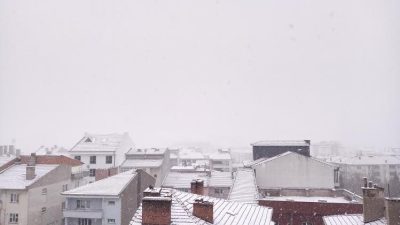 Bilecik merkez ve 2 ilçede etkili olan kar yağışı nedeniyle