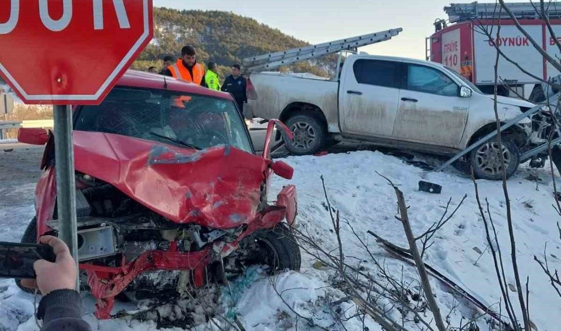 Bolu’da cip ile otomobilin çarpışması neticesinde meydana gelen kazada 4