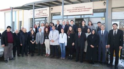 DÜZCE (İHA) – Düzce Valisi Selçuk Aslan, Arapçiftliği Mahallesi’nde bulunan