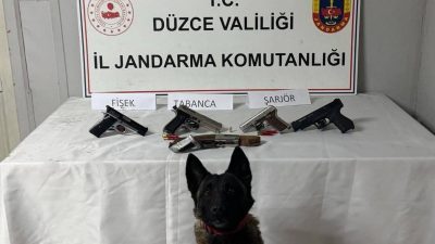 DÜZCE(İHA) – Düzce’de jandarma ekipleri tarafından bir işletmeye yapılan baskında