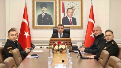 DÜZCE (İHA) – Düzce Valisi Selçuk Aslan ve ilgili kurum