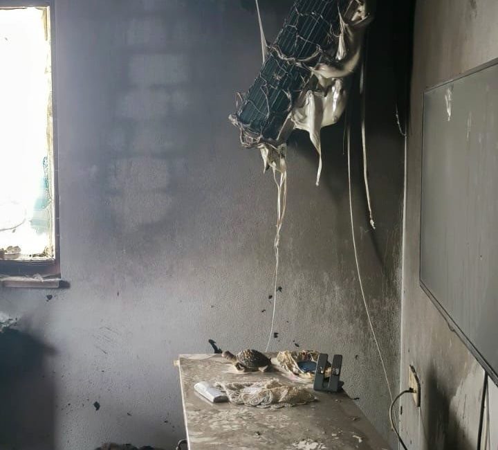 Evde çıkan yangında mahsur kalan 5 yaşındaki çocuğu itfaiye ekipleri kurtardı Sakarya’nın Adapazarı ilçesinde evde çıkan yangında mahsur kalan 5 yaşındaki