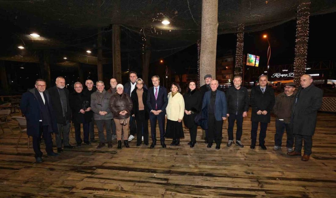 Sakarya Büyükşehir Belediye Başkanı Yusuf Alemdar, çeşitli alanlarda çalışan, şehre