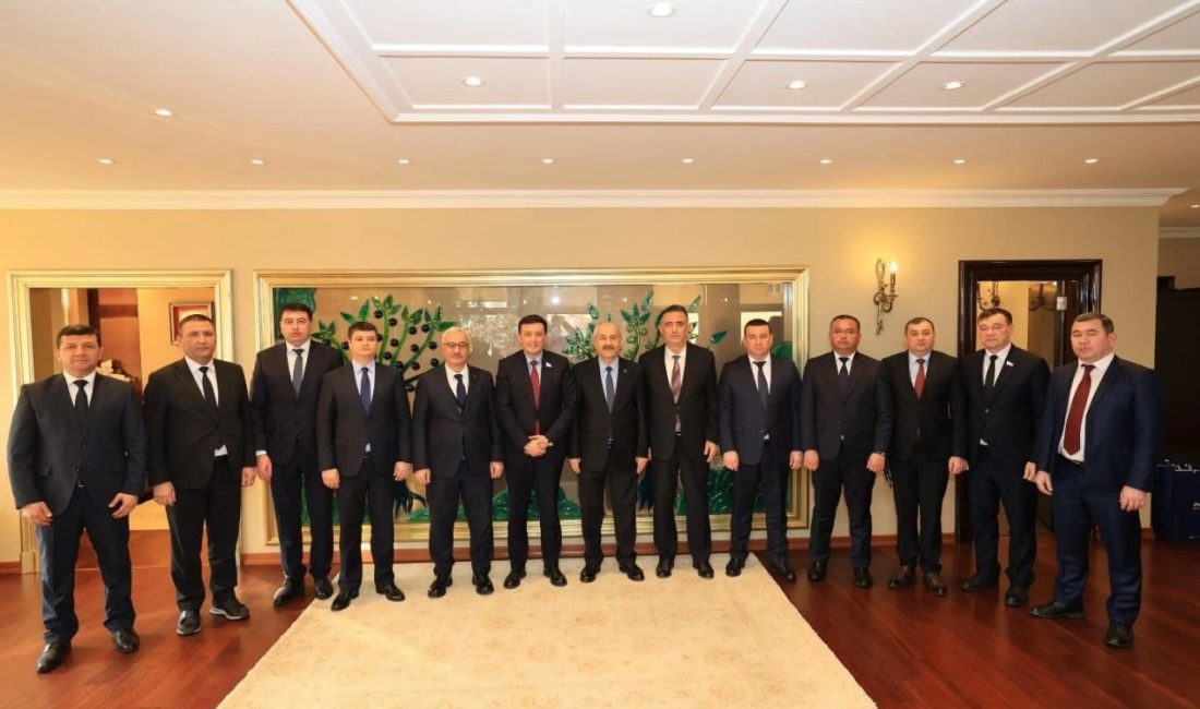 Gebze Belediye Başkanı Zinnur Büyükgöz, Türk Dünyası Belediyeler Birliği’ne üye
