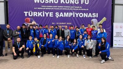 Yalova’da düzenlenen Wushu Kung Fu Türkiye Şampiyonası’na katılan Kağıtspor’un Jeet