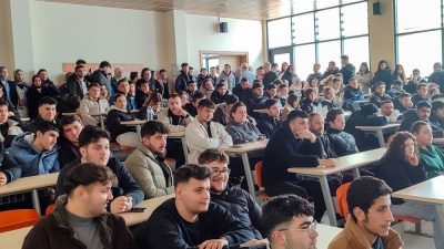 Kastamonu Üniversitesi tarafından verilen Teknofest bilgilendirme seminerleri tamamlanırken, seminerlere öğrenciler