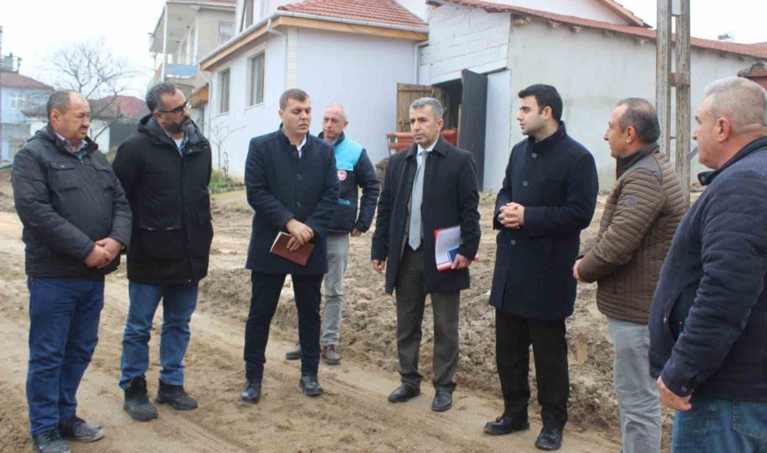 Bilecik’in Osmaneli Kaymakamı Abdüssamed Kılıç, Ciciler köyünü ziyaret ederek vatandaşlarla