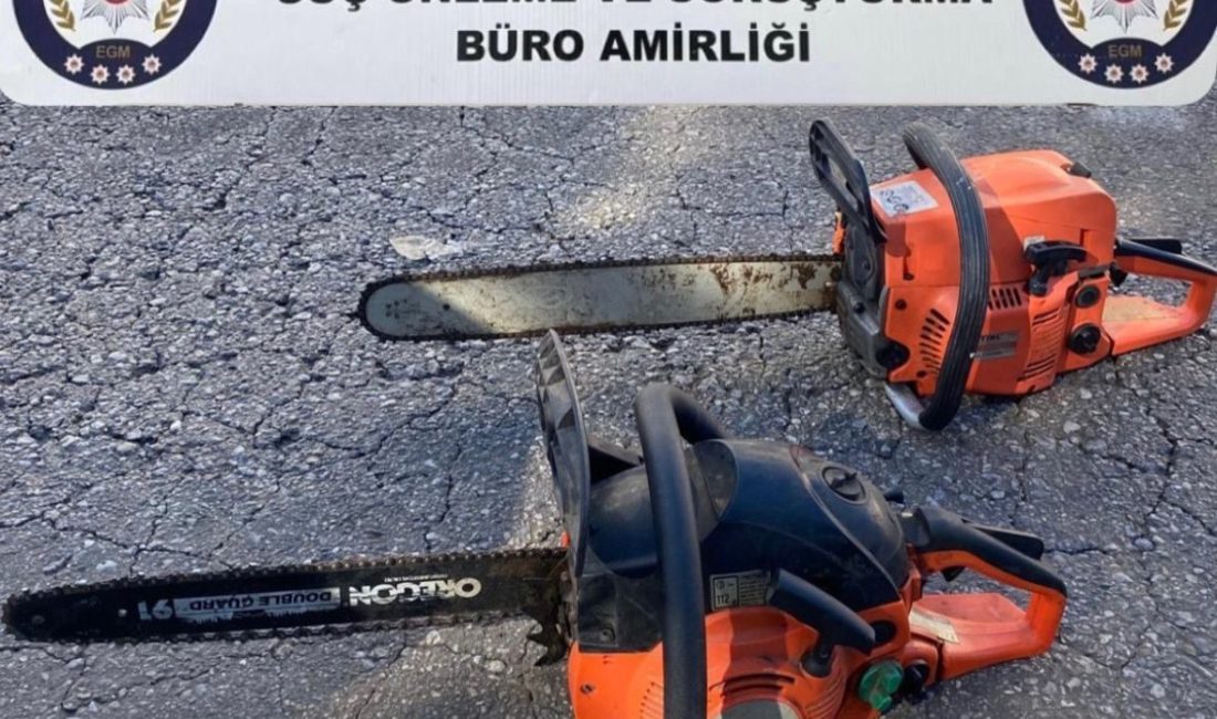Kocaeli’de evden hırsızlık yapan şahıslar yakalandı Kocaeli’de evden hırsızlık yaptığı tespit edilen 2 şüpheli, çalıntı eşyalarla