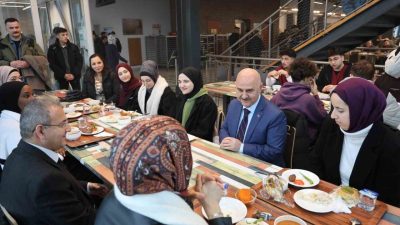 Düzce Üniversitesi yemekhanelerinde, üniversite mensuplarına sunulan yemek menüleri, her hafta