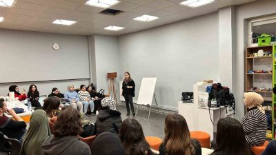 Düzce Üniversitesi İşletme ve Girişimcilik Topluluğu tarafından proje yönetimi alanında