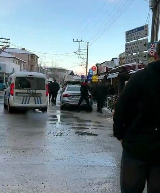Sakarya’nın Söğütlü ilçesinde bir grup şahıs ile alkol almak için