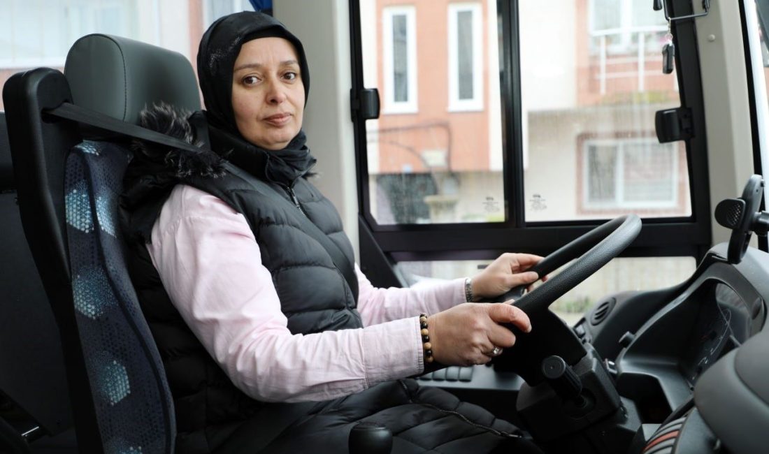 Sakarya’nın Karasu ilçesinde bir fabrikada servis şoförlüğü yapan 44 yaşındaki