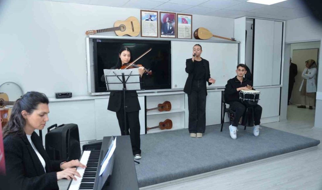 Söğüt Anadolu Lisesi’nde öğrencilerin sanatsal yeteneklerini geliştirmelerine imkan tanıyacak yeni