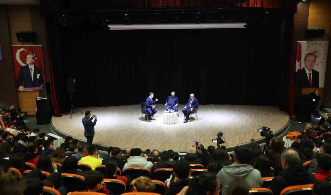 Türk futbolunun sevilen yüzlerinden, ünlü teknik direktör Yılmaz Vural ve