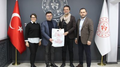 İtalya Takımlar Bilardo Ligi şampiyonasında şampiyon olan Milli sporcu Savaş