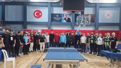 DÜZCE (İHA) – Düzce’de “Spor Mahallemde” Yerel Ligi Masa Tenisi