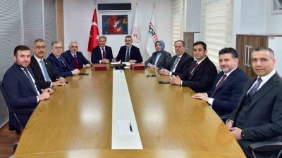 Sakarya Büyükşehir Belediye Başkanı Yusuf Alemdar, Ankara’da Sakarya’nın geleceği için