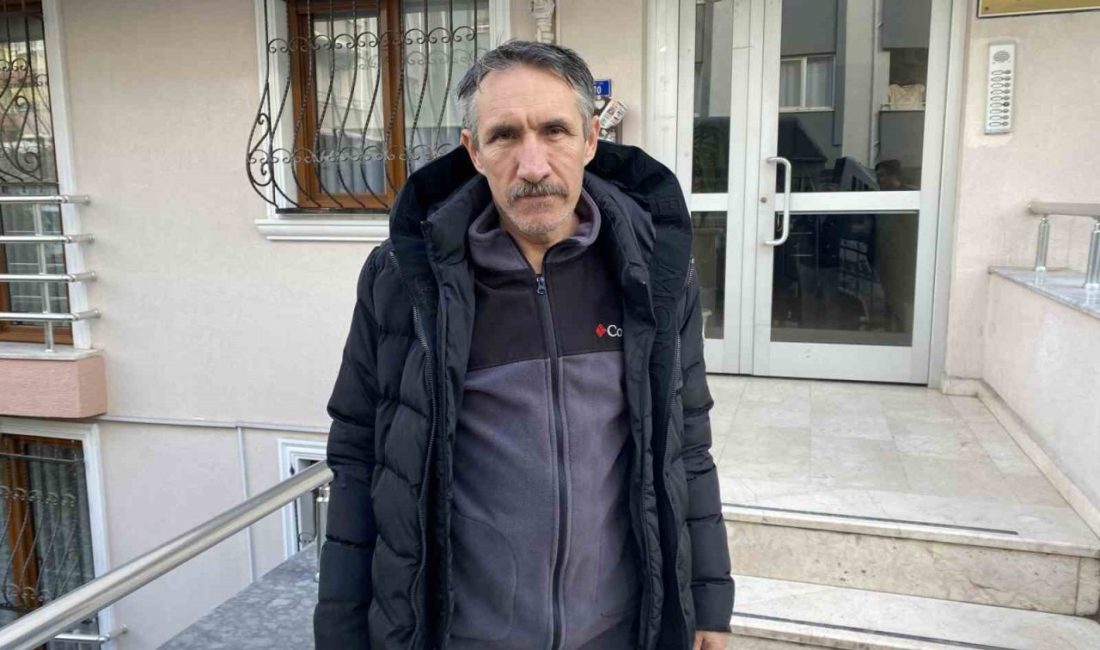 Kocaeli’de apartmanın ampullerini değiştirmek isteyen Serkan Üver, pense almak için