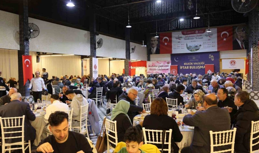 Bilecik’te uzun yıllar birlikte olan çiftler iftar programında bir araya
