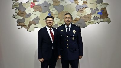 Bilecik İl Emniyet Müdürü Hakan Yılmaz, Belediye Başkanı Ferhat Durgut’u