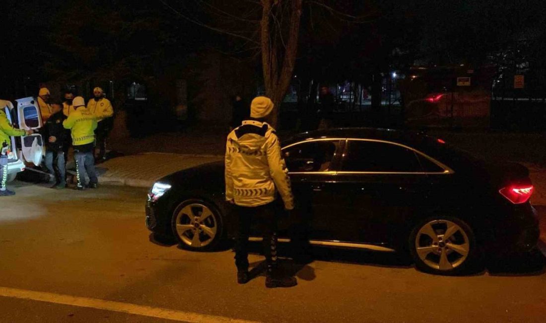 Bolu’da trafik denetimi: Çok sayıda araç kontrol edildi Bolu’da trafik ve yunus polisleri, şehrin kilit noktalarından biri olan