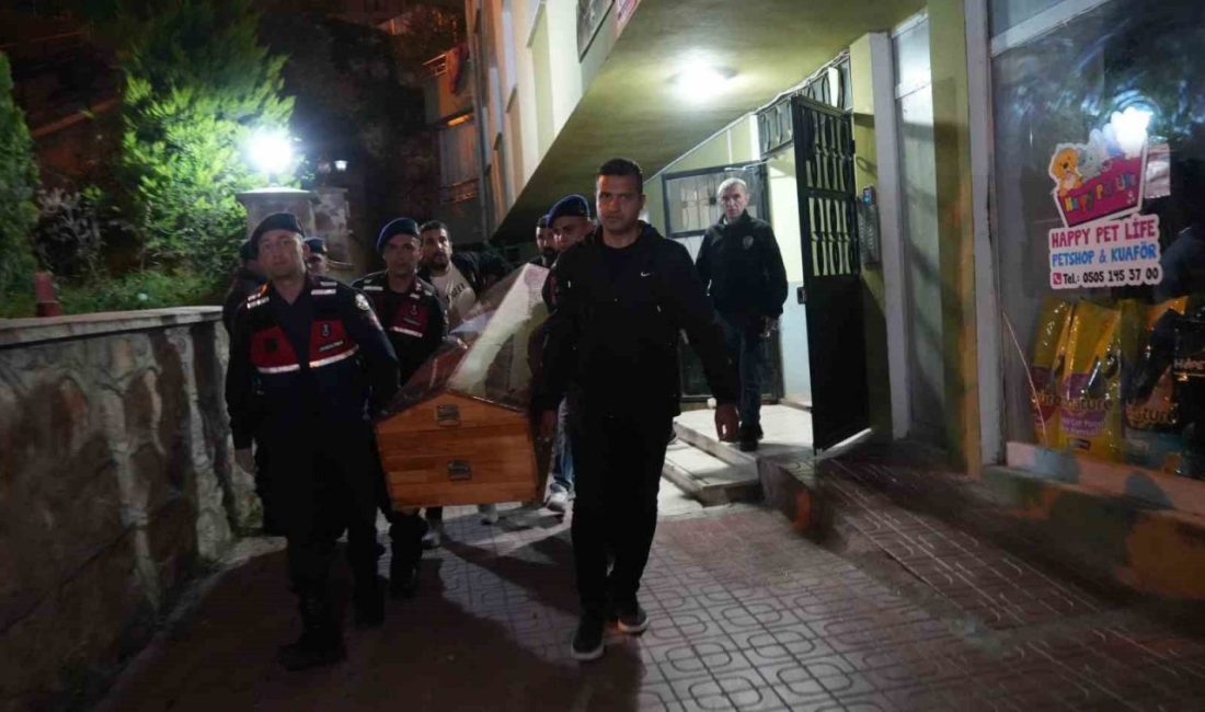 Kastamonu’da boşanma aşamasındaki eşini evde beylik tabancasıyla vurarak öldüren polis