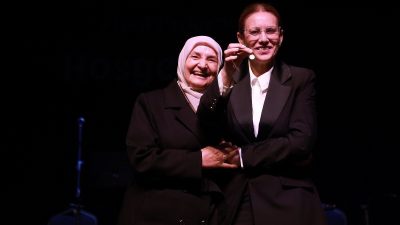 Kocaeli’de Kur’an-ı Kerim’i Güzel Okuma Yarışması’nda yaşanan tatlı rekabette dereceye