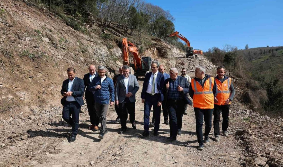 Karasu’da devam eden ulaşım projelerini yerinde inceleyen Sakarya Büyükşehir Belediye