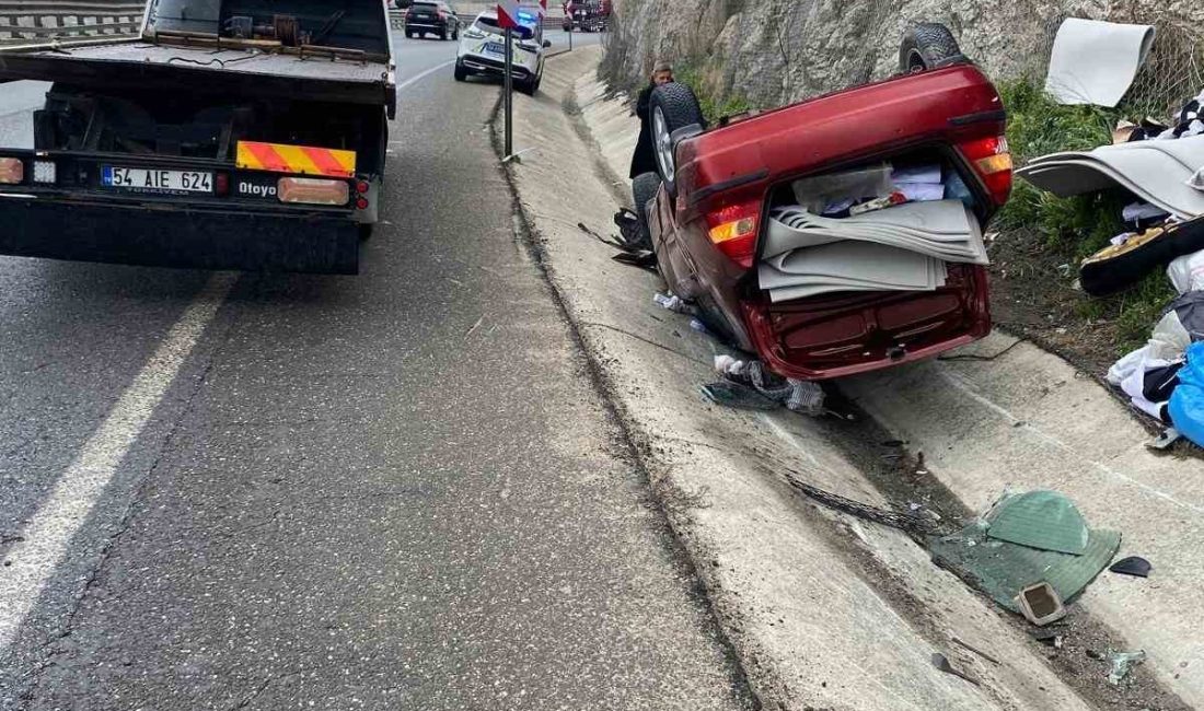 Sakarya’nın Geyve ilçesi D-650 kara yolunda sürücüsünün kontrolünden çıkan otomobil