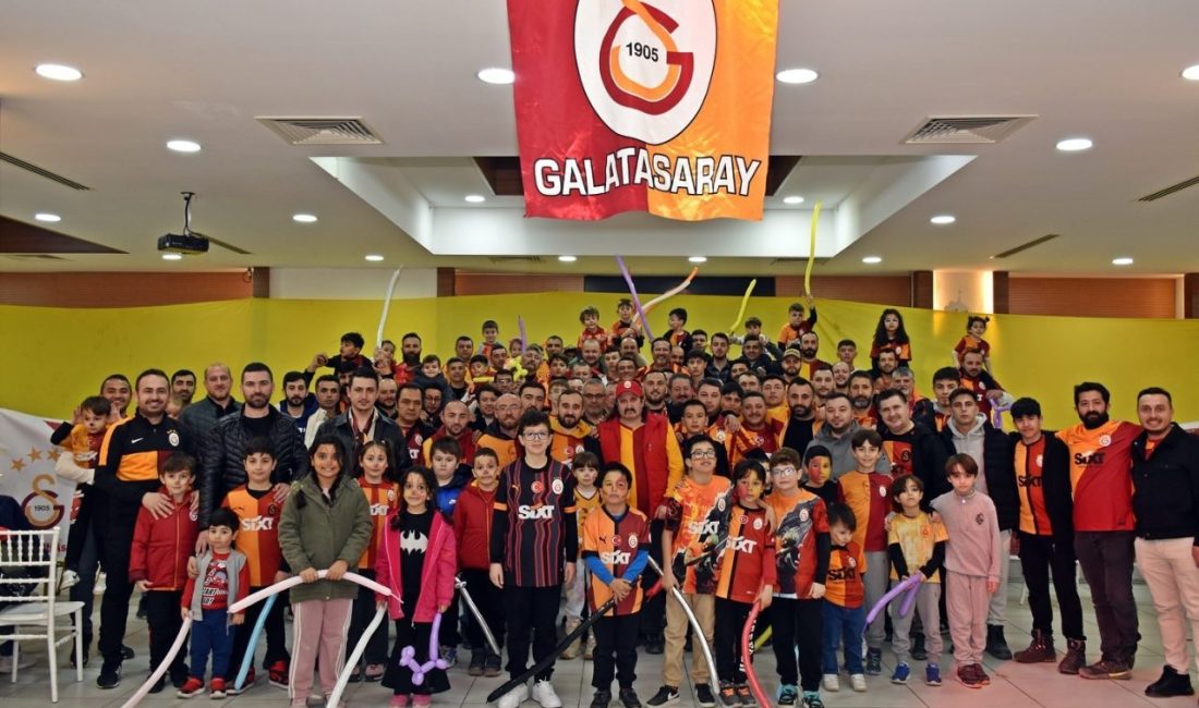Galatasaray taraftar grubunun iftar yemeği büyük ilgi gördü Söğüt Belediye Başkanı Ferhat Durgut ve Belediye Başkan Yardımcısı Fatih