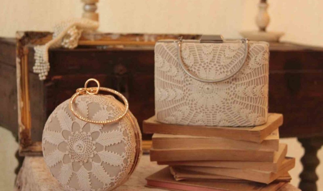Kadınlar Günü’ne özel sergi Sakarya Büyükşehir Belediyesi Sanat ve Mesleki Eğitim Kursları (SAMEK) tarafından