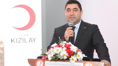 Kızılay Düzce Şubesi kongresi yapıldı. Mevcut Başkan Halil Aydın güven