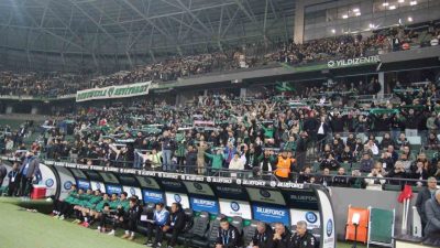 Trendyol 1. Lig’in 31. haftasında oynanacak Kocaelispor-Sakaryaspor karşılaşmasının biletleri büyük