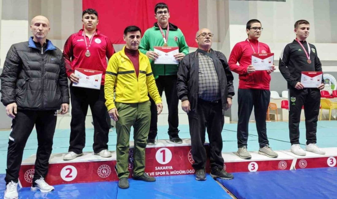 Körfez Gençlerbirliği Spor Kulübü sporcusu Ali Rıza Şeker, Sakarya’da düzenlenen